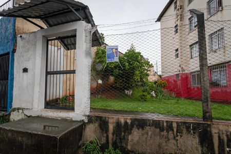 Apartamento para alugar com 47m², 2 quartos e 1 vaga Apartamento para alugar com 47m², 2 quartos e 1 vagaFachada