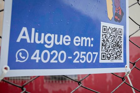 Apartamento para alugar com 47m², 2 quartos e 1 vaga Apartamento para alugar com 47m², 2 quartos e 1 vagaFachada