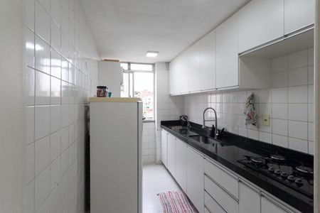Apartamento para alugar com 47m², 2 quartos e 1 vaga Apartamento para alugar com 47m², 2 quartos e 1 vagaCozinha e Área de Serviço