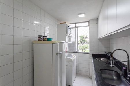 Apartamento para alugar com 47m², 2 quartos e 1 vaga Apartamento para alugar com 47m², 2 quartos e 1 vagaCozinha e Área de Serviço