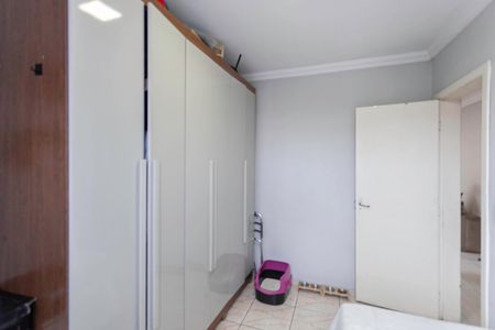 Quarto 1 de apartamento para alugar com 2 quartos, 47m² em Universo, Belo Horizonte