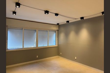 Apartamento à venda com 3 quartos, 149m² em Centro Histórico, Porto Alegre