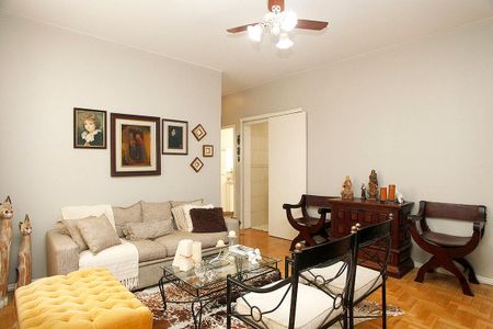 Sala de apartamento à venda com 2 quartos, 107m² em Santana, Porto Alegre