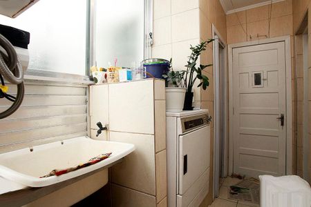 Apartamento à venda com 107m², 2 quartos e 1 vagaÁrea de Serviço