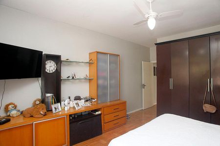 Quarto 1 de apartamento à venda com 2 quartos, 107m² em Santana, Porto Alegre