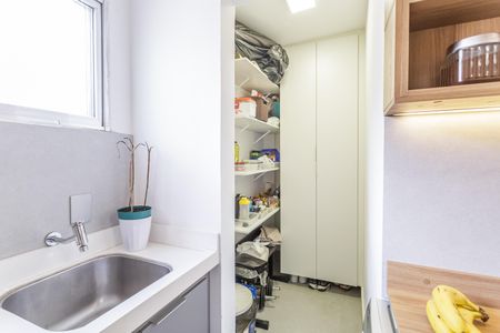 Apartamento para alugar com 60m², 2 quartos e 1 vagaÁrea de Serviço