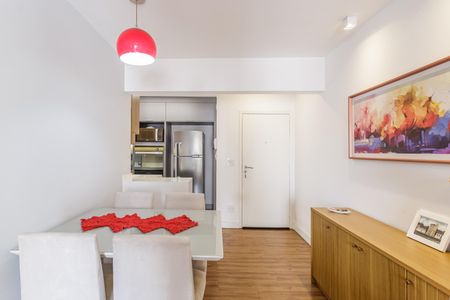 Sala de apartamento para alugar com 2 quartos, 60m² em Indianópolis, São Paulo
