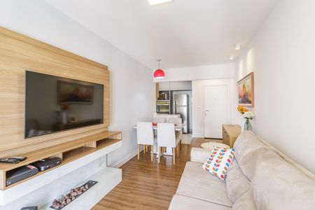 Sala de apartamento para alugar com 2 quartos, 60m² em Indianópolis, São Paulo