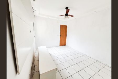 Sala de apartamento para alugar com 2 quartos, 45m² em Vila Abaete, Campinas