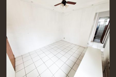 Sala de apartamento para alugar com 2 quartos, 45m² em Vila Abaete, Campinas