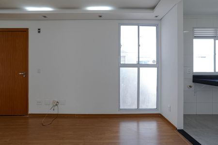 Sala de apartamento para alugar com 2 quartos, 55m² em Vila Sao Paulo, Mogi das Cruzes