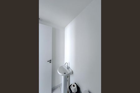 Apartamento para alugar com 28m², 1 quarto e sem vagaBanheiro da Suíte