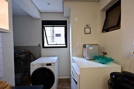 Apartamento à venda com 70m², 3 quartos e 2 vagasLavanderia