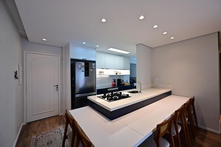 Apartamento à venda com 70m², 3 quartos e 2 vagasCozinha