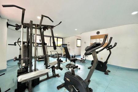 Apartamento à venda com 70m², 3 quartos e 2 vagasAcademia