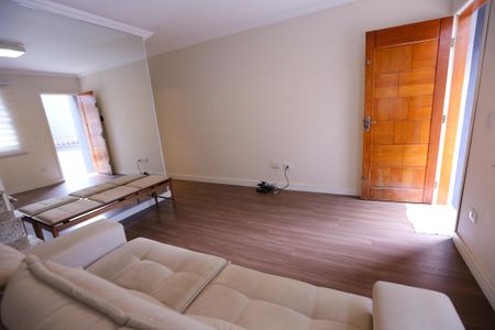 Sala de casa para alugar com 2 quartos, 71m² em Vila Clarice, São Paulo