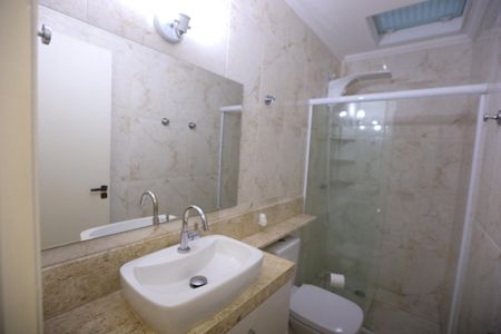 Casa de condomínio para alugar com 71m², 2 quartos e 2 vagasBanheiro