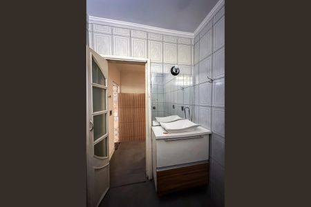 Casa para alugar com 80m², 2 quartos e sem vaga Casa para alugar com 80m², 2 quartos e sem vagaBanheiro