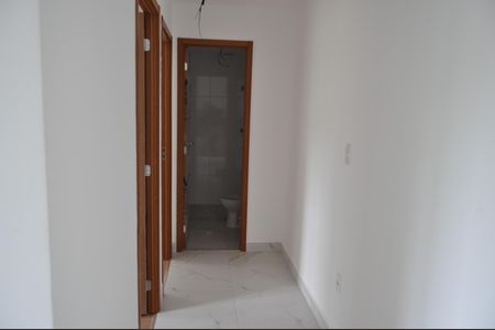 Apartamento para alugar com 2 quartos, 40m² em Del Castilho, Rio de Janeiro