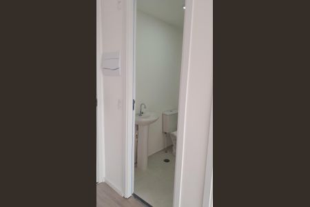 Banheiro de apartamento para alugar com 2 quartos, 34m² em Nossa Senhora do O, São Paulo