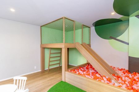 Apartamento para alugar com 34m², 2 quartos e sem vaga Apartamento para alugar com 34m², 2 quartos e sem vagaBrinquedoteca