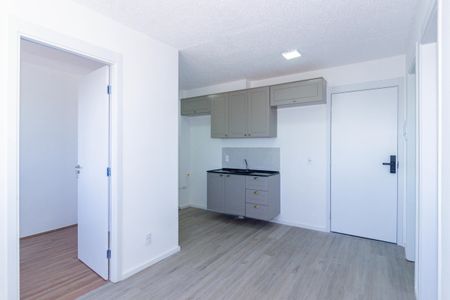 Apartamento para alugar com 34m², 2 quartos e sem vaga Apartamento para alugar com 34m², 2 quartos e sem vagaSala