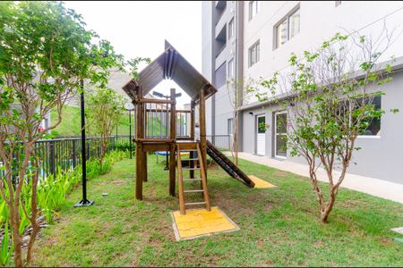 Apartamento para alugar com 34m², 2 quartos e sem vaga Apartamento para alugar com 34m², 2 quartos e sem vagaÁrea comum - Playground