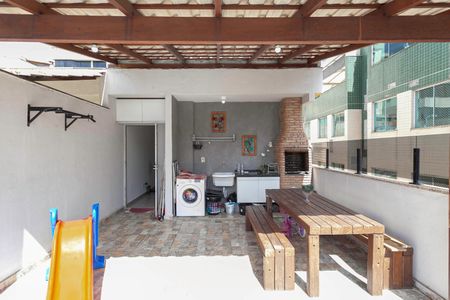 Apartamento à venda com 127m², 3 quartos e 2 vagas Apartamento à venda com 127m², 3 quartos e 2 vagasCobertura