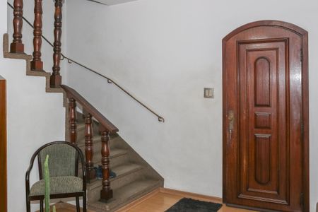 Casa à venda com 300m², 4 quartos e 2 vagas Casa à venda com 300m², 4 quartos e 2 vagasSala