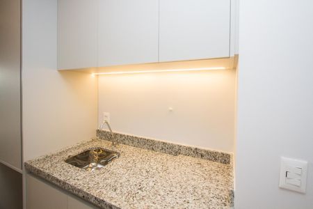 Kitnet/Studio para alugar com 1 quarto, 30m² em Vila Cordeiro, São Paulo