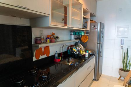 Apartamento para alugar com 61m², 2 quartos e 1 vaga Apartamento para alugar com 61m², 2 quartos e 1 vagaCozinha
