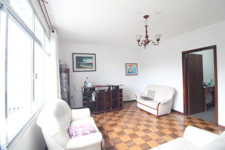 Sala de casa para alugar com 4 quartos, 250m² em Veleiros, São Paulo