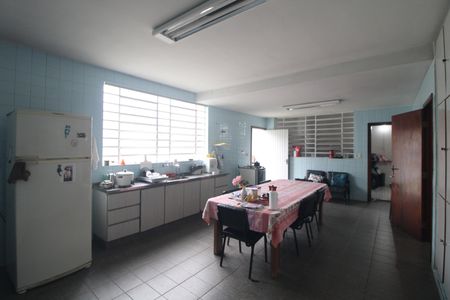 Casa para alugar com 250m², 4 quartos e 3 vagasCozinha