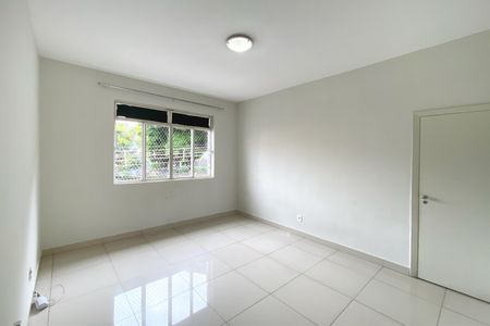 Sala de apartamento para alugar com 3 quartos, 110m² em Carmo, Belo Horizonte