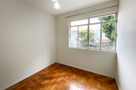 Apartamento para alugar com 110m², 3 quartos e sem vagaQuarto 2