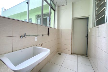 Apartamento para alugar com 110m², 3 quartos e sem vagaÁrea de Serviço