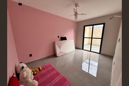 Casa de condomínio à venda com 232m², 4 quartos e 1 vaga Casa de condomínio à venda com 232m², 4 quartos e 1 vagaQuarto 4