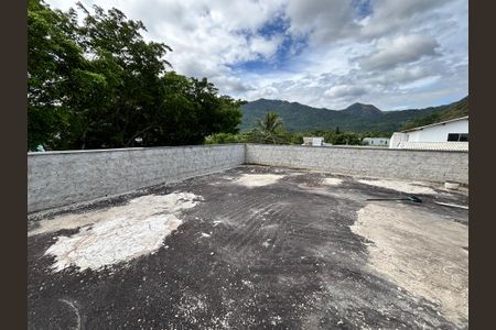 Casa de condomínio à venda com 232m², 4 quartos e 1 vaga Casa de condomínio à venda com 232m², 4 quartos e 1 vagaTerraço