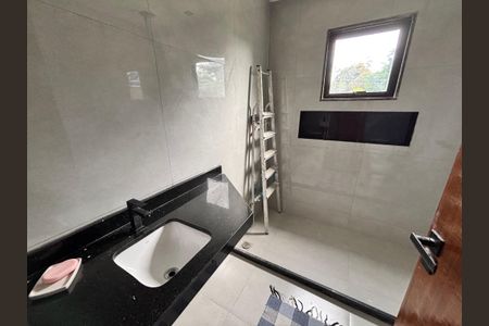 Casa de condomínio à venda com 232m², 4 quartos e 1 vaga Casa de condomínio à venda com 232m², 4 quartos e 1 vagaBanheiro do quarto 3