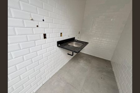 Casa de condomínio à venda com 232m², 4 quartos e 1 vaga Casa de condomínio à venda com 232m², 4 quartos e 1 vagaÁrea de Serviço