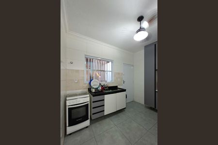 Casa de condomínio para alugar com 70m², 2 quartos e 1 vagaCozinha 