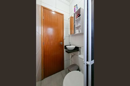 Casa de condomínio para alugar com 70m², 2 quartos e 1 vagaBanheiro