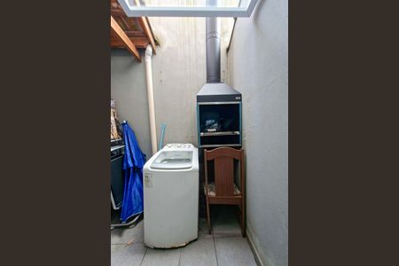 Casa de condomínio para alugar com 70m², 2 quartos e 1 vagaÁrea de Serviço