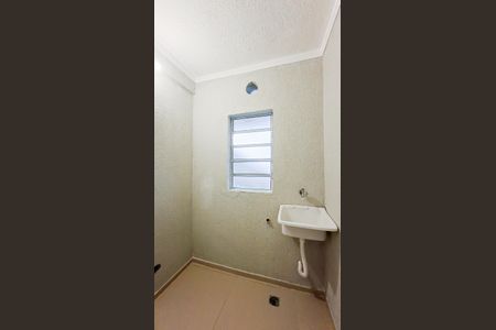 Área de Serviço de kitnet/studio para alugar com 1 quarto, 27m² em Jardim dos Pimentas, Guarulhos