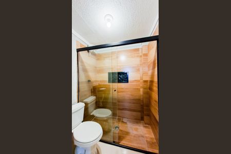 Banheiro de kitnet/studio para alugar com 1 quarto, 27m² em Jardim dos Pimentas, Guarulhos