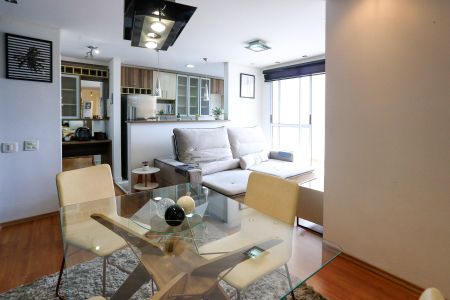 Apartamento para alugar com 65m², 2 quartos e 1 vagasala