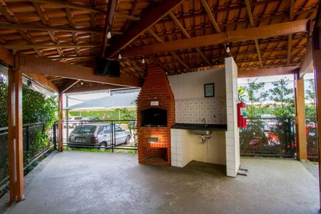 Apartamento para alugar com 55m², 2 quartos e 1 vaga Apartamento para alugar com 55m², 2 quartos e 1 vagaÁrea comum - Churrasqueira