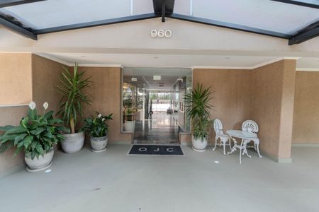 Apartamento para alugar com 73m², 2 quartos e 1 vagaFachada