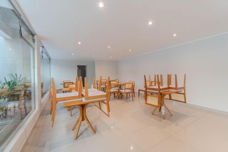 Apartamento para alugar com 73m², 2 quartos e 1 vagaÁrea comum - Salão de festas