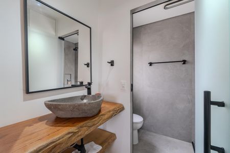 Apartamento para alugar com 73m², 2 quartos e 1 vagaBanheiro da Suíte 1